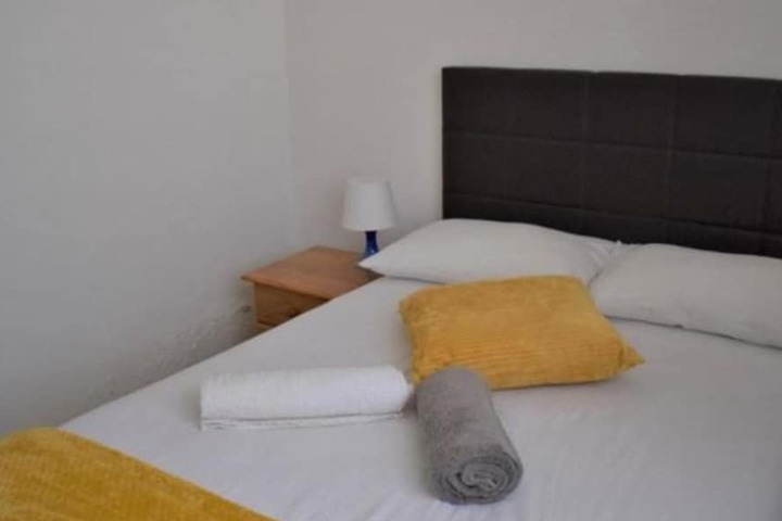 Room 7 of 19