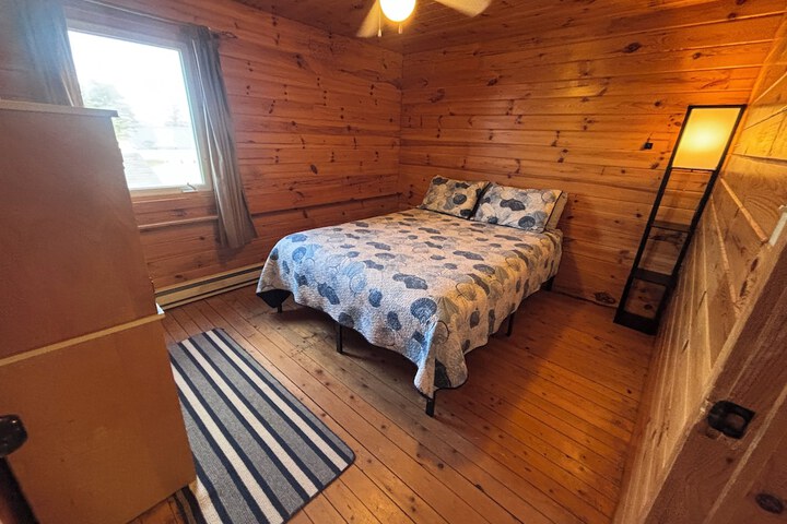 Room 6 of 30