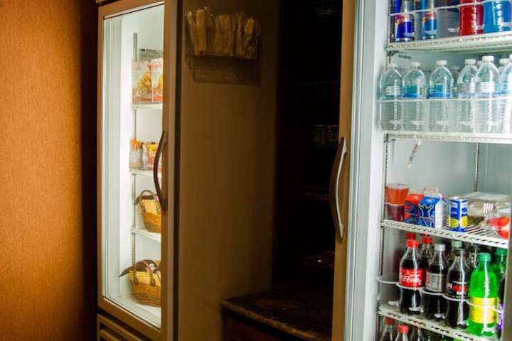 Snack bar