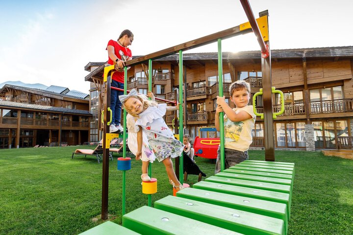 Childrens Activities 75 of 122