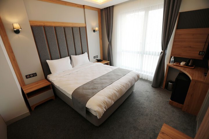 Room 4 of 39