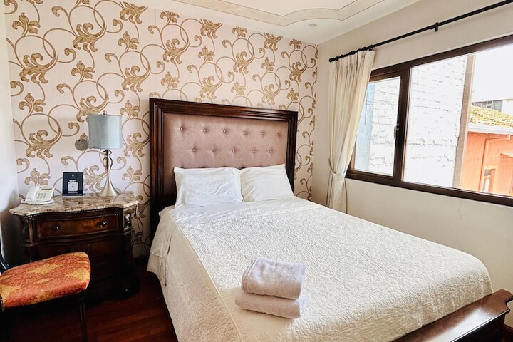 Room 40 of 85