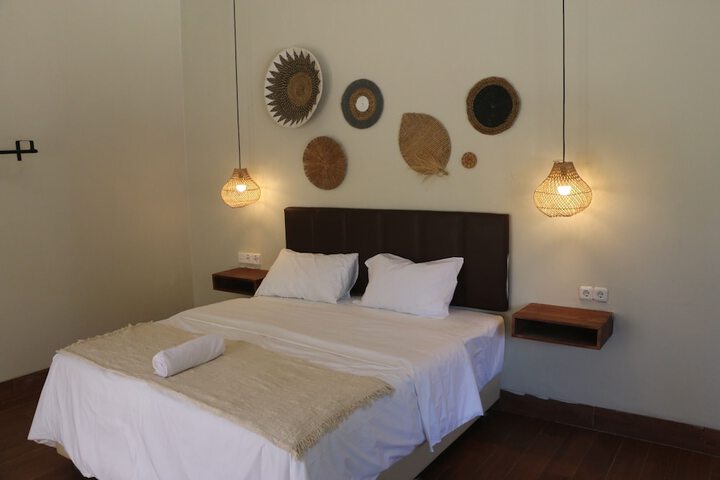 Room 6 of 22