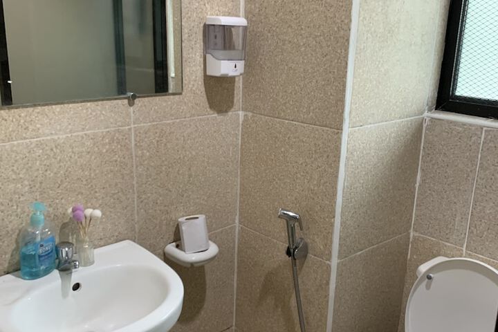 Room 40 of 72