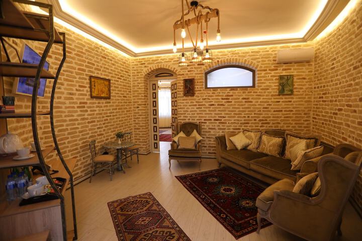 Room 16 of 41