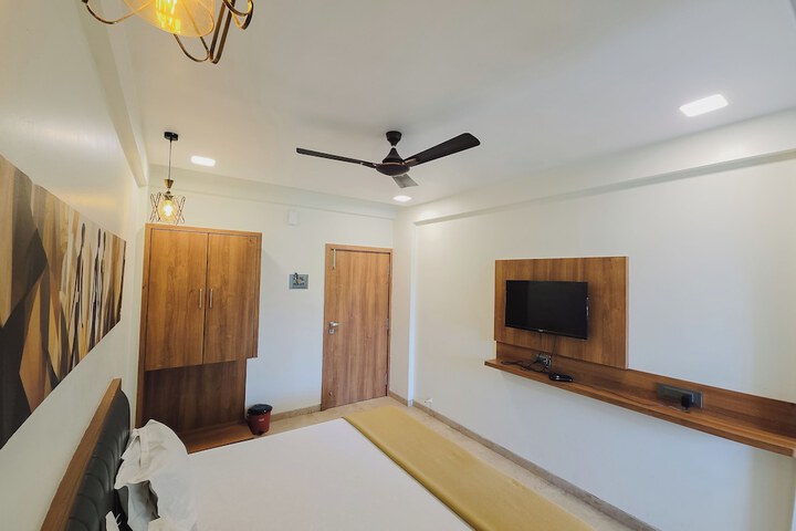 Room 45 of 125