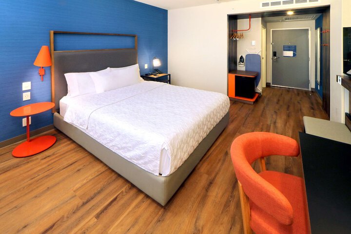 Room 29 of 58