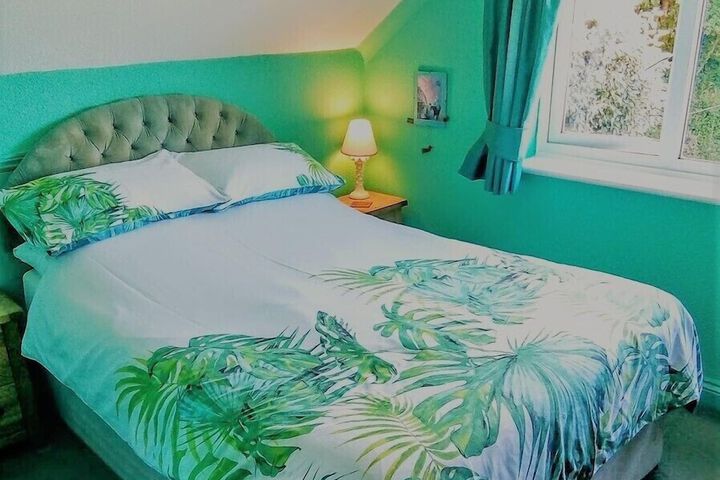 Room 10 of 55