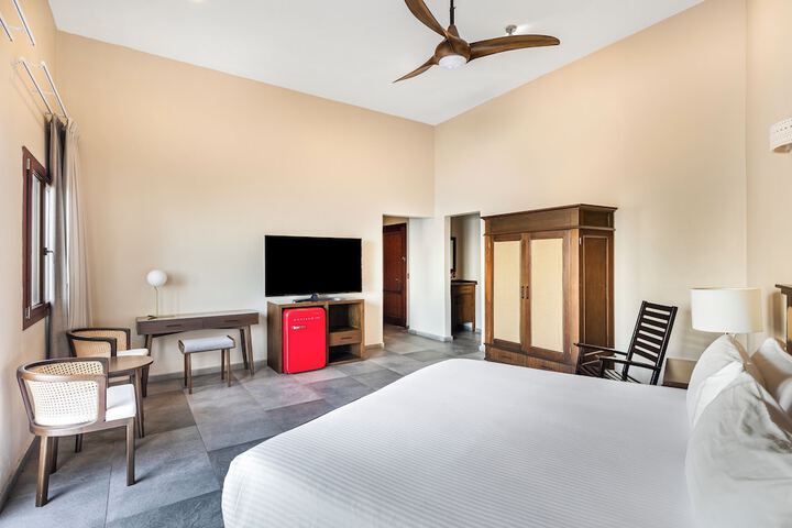 Room 21 of 50