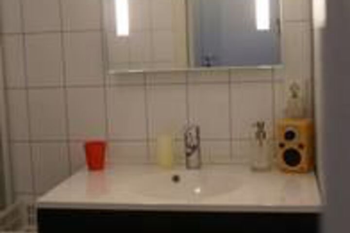 Room 7 of 30