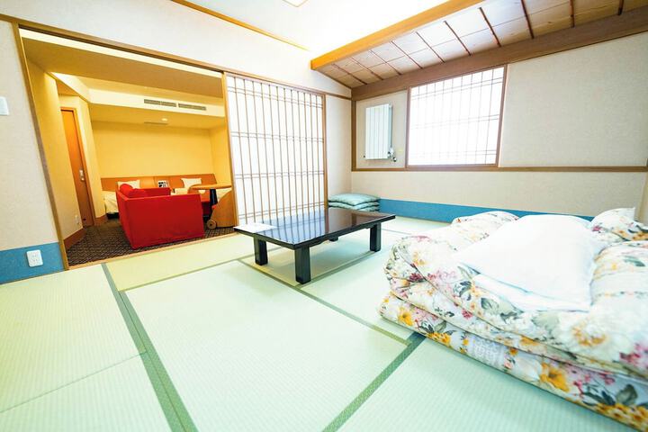 Room 40 of 60