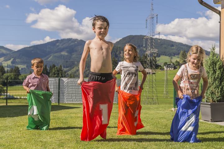 Childrens Activities 51 of 56