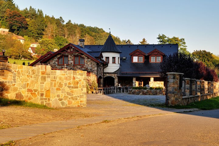 Hotel 50 of 76