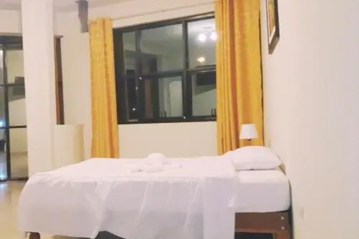 Room 2 of 19
