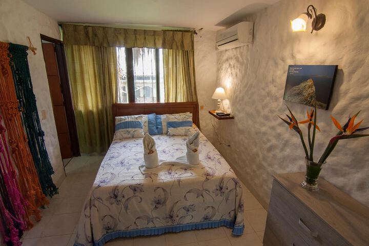 Room 8 of 52