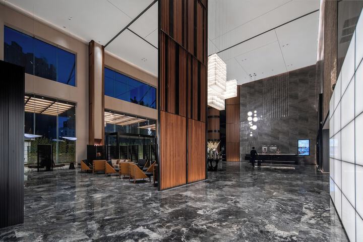 Guest Lobby