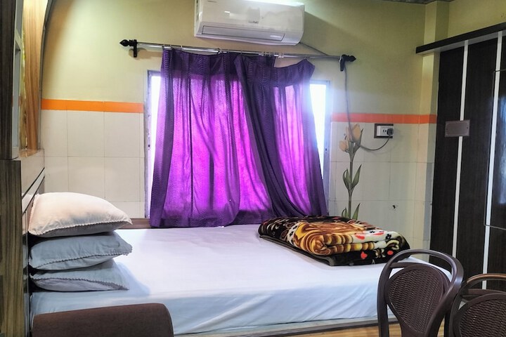 Room 9 of 29