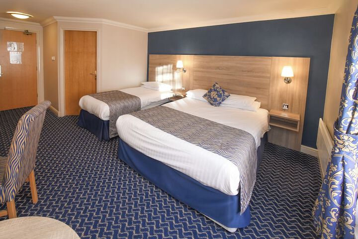 Room 87 of 216