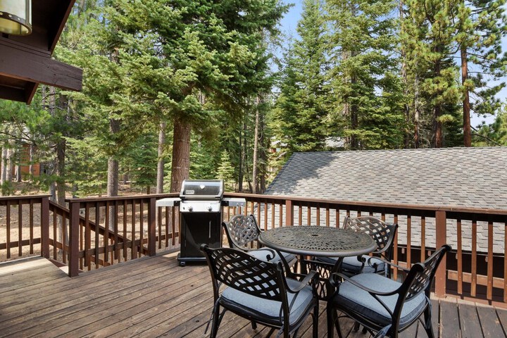 Terrace/Patio 23 of 40