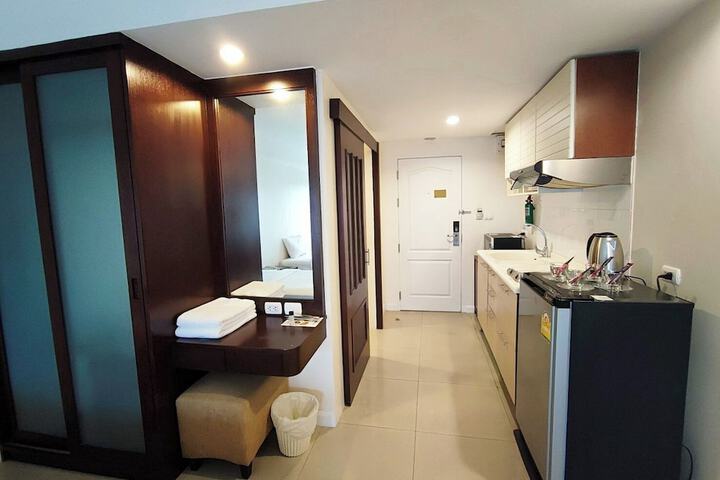 Room 29 of 59