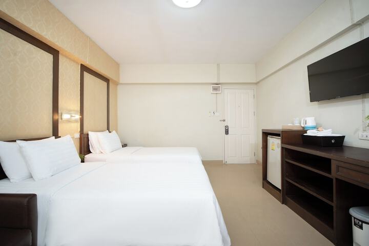 Room 14 of 67