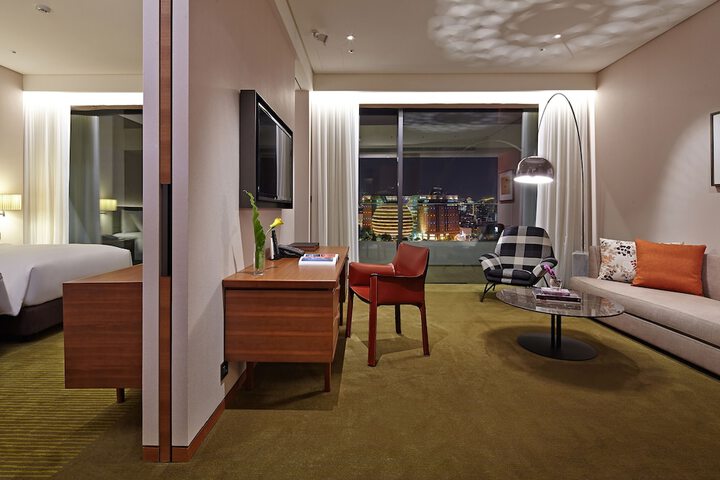 Room 7 of 52