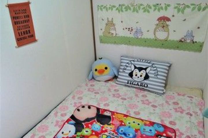 Room 10 of 39