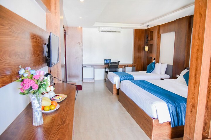 Room 37 of 59