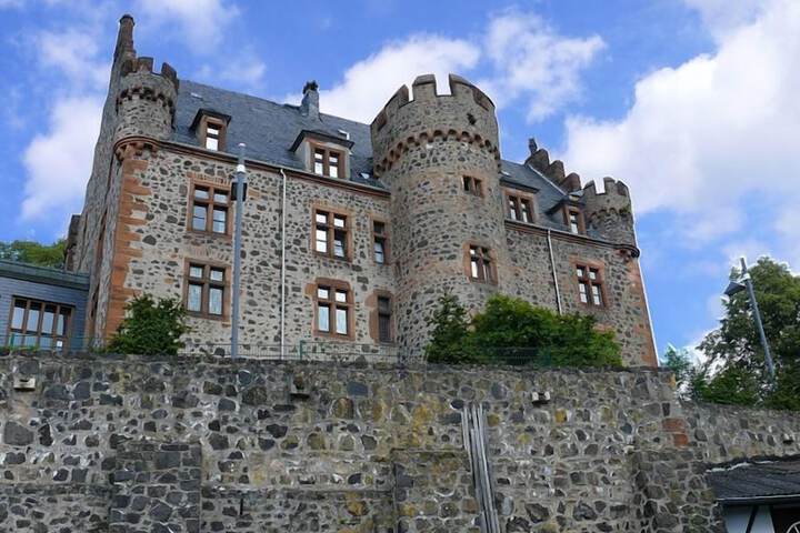 Exterior of Hotel Burg Staufenberg