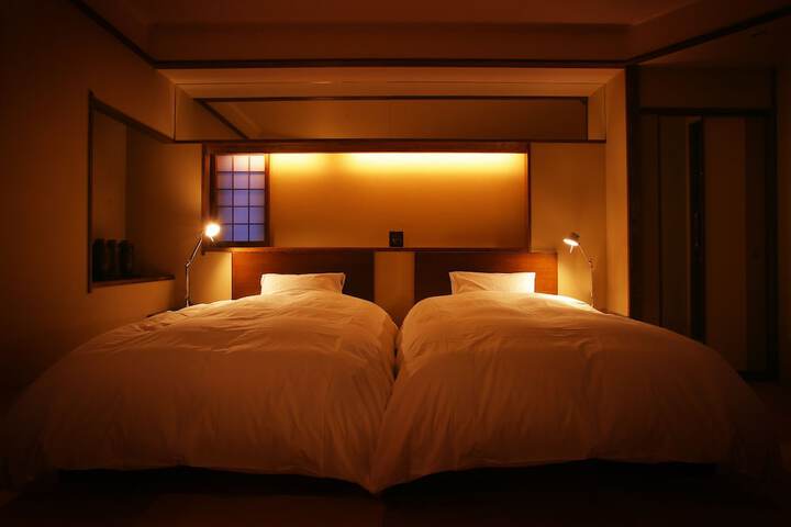 Room 5 of 44