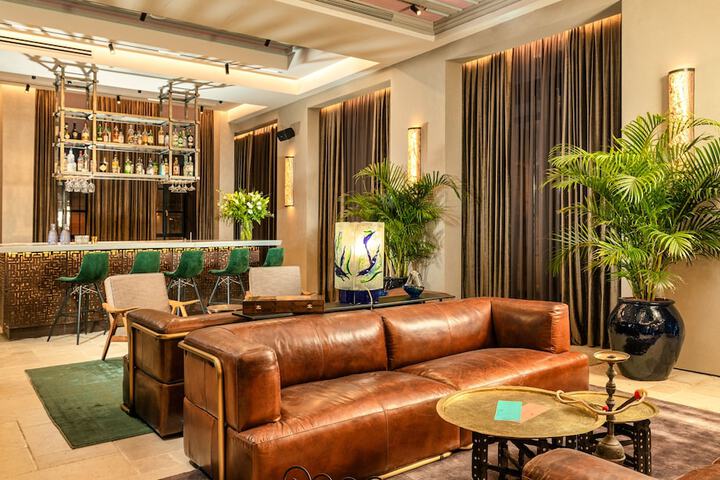 Lobby sitting area