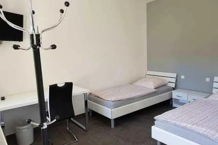 Room 2 of 12