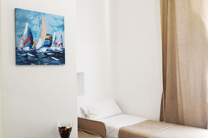 Room 10 of 40
