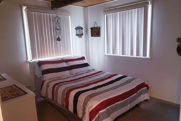 Room 2 of 20