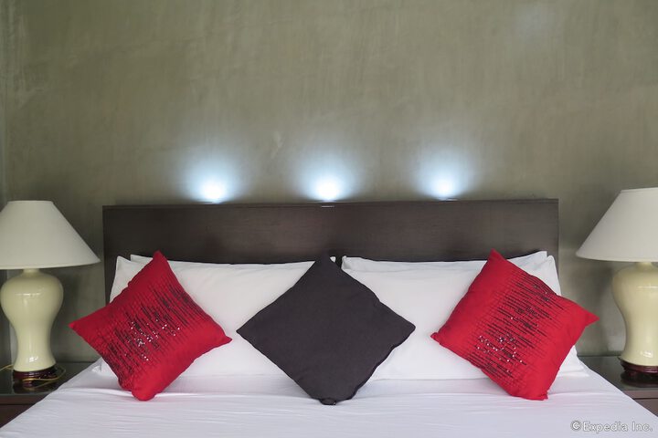 Room 10 of 41