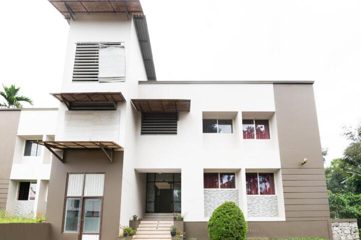 Hotel O Home Vedica Home Stays