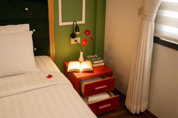 Photo 10