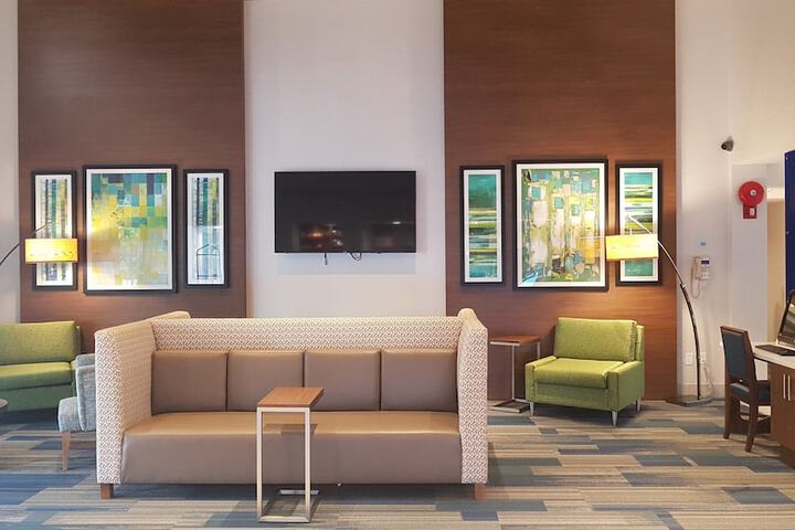 Hotel Interior 4 of 88