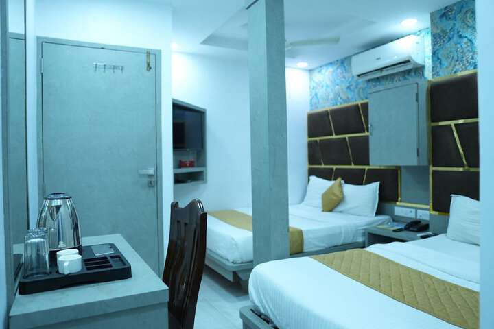 Room 20 of 68