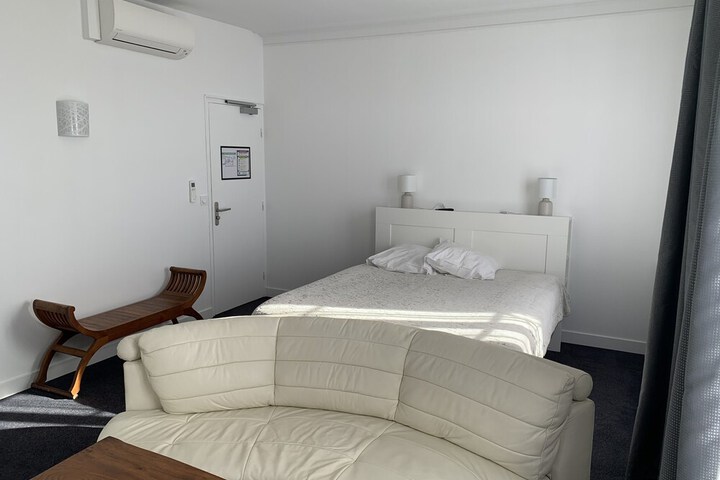 Room 15 of 59