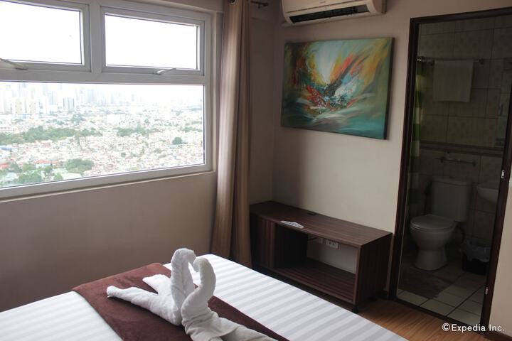 Room 11 of 70