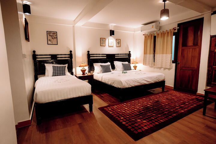 Room 14 of 28