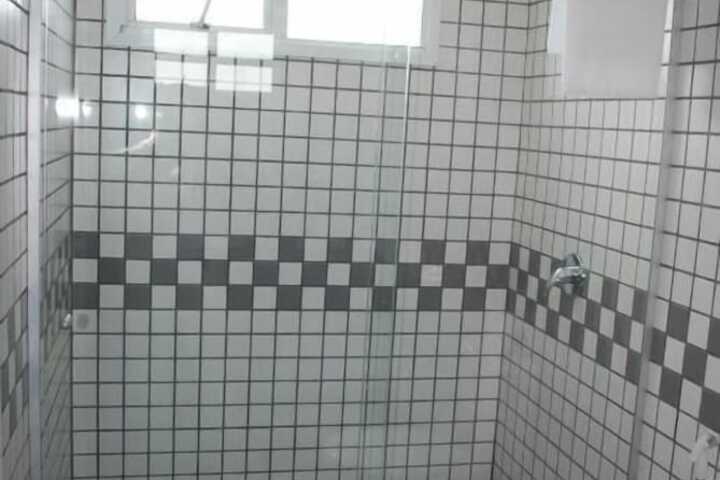 Room 25 of 28