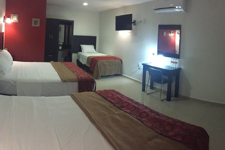 Room 22 of 40