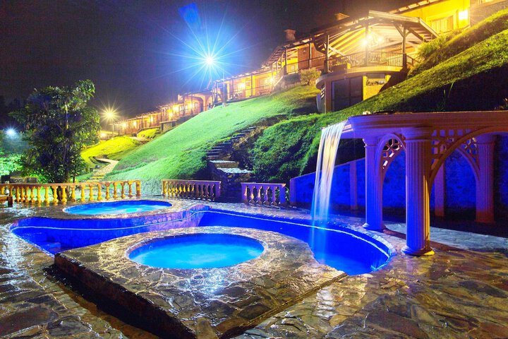 Pool 18 of 43