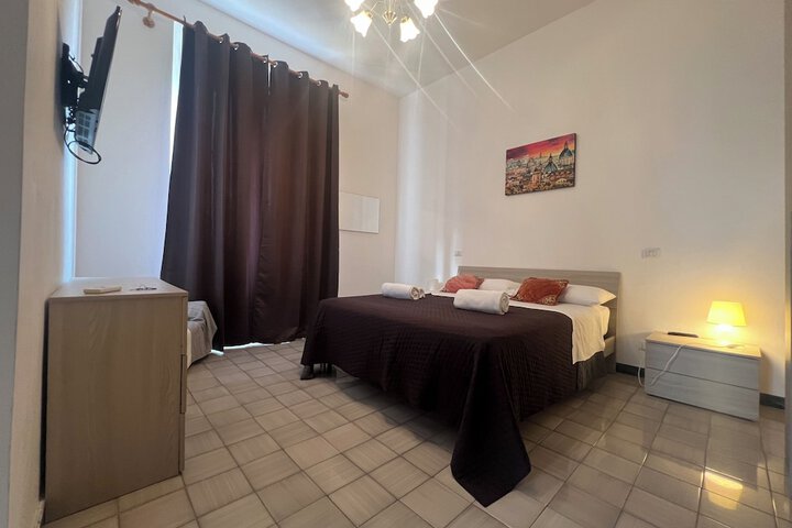 Room 9 of 53