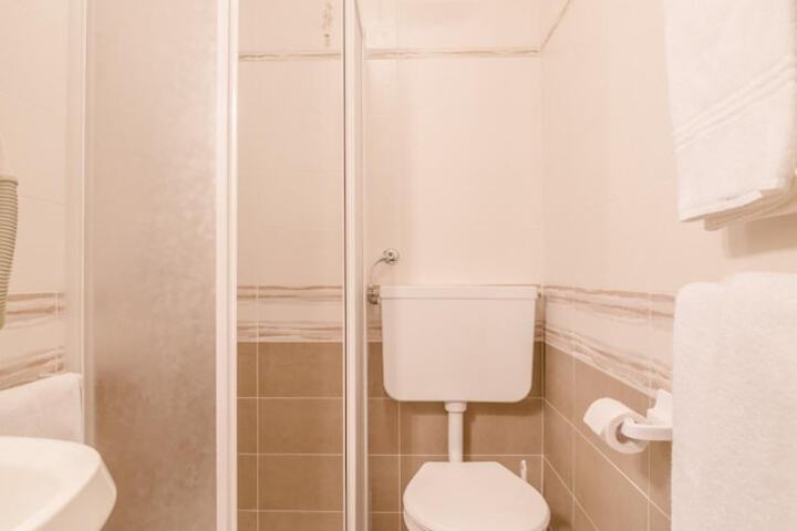 Room 13 of 55