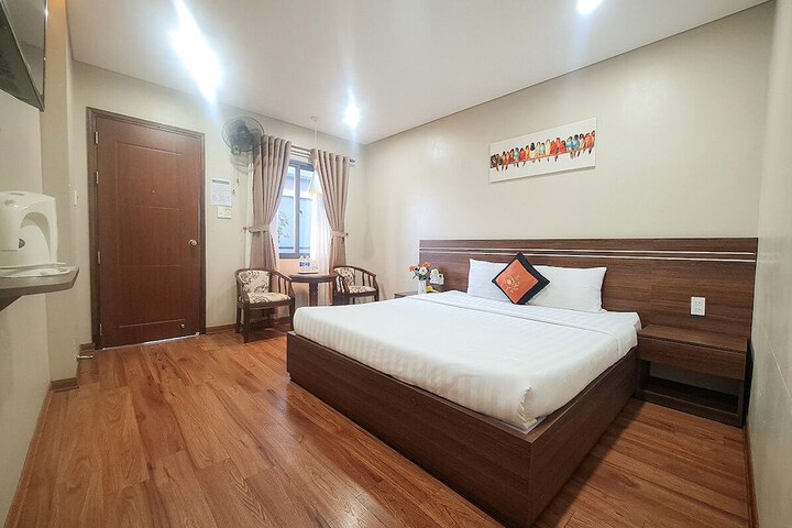 Room 3 of 26