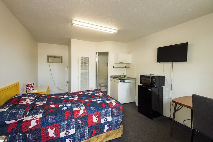 Room 7 of 15