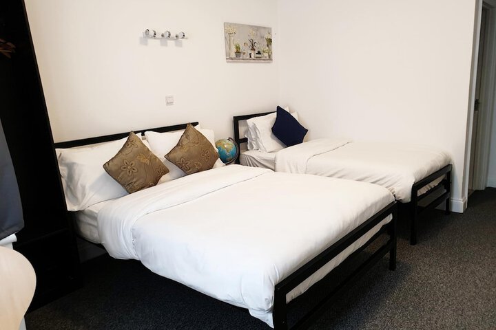 Room 18 of 39